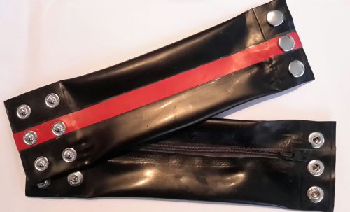 Rubber Wrist Wallet Red Stripe